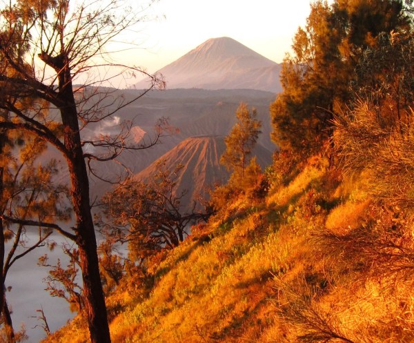 Watching the sunrise over the Tengger Caldera with Mt. Batok in the background