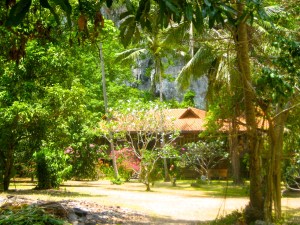 Thai-designed private homes in Railei Beach Club on the west side of Railay beach