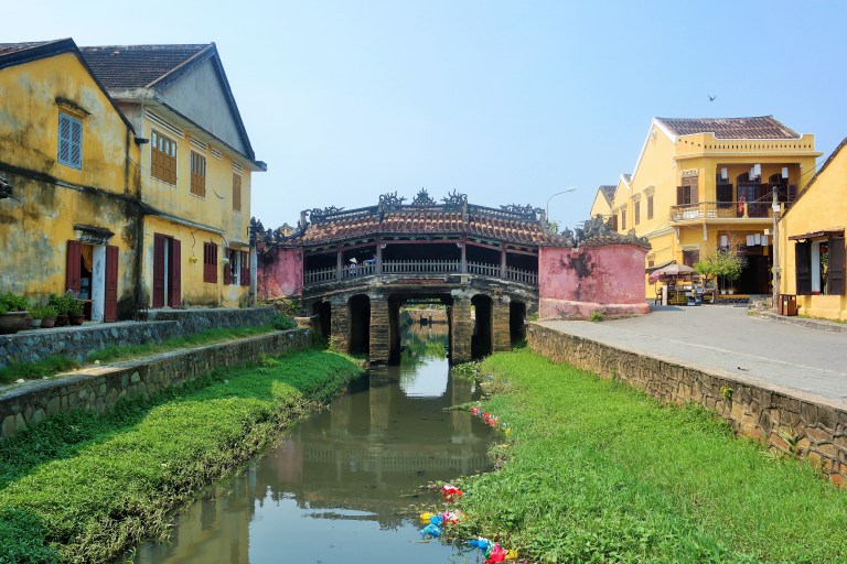 Hoi An's famous Japanese bridge built in 1590